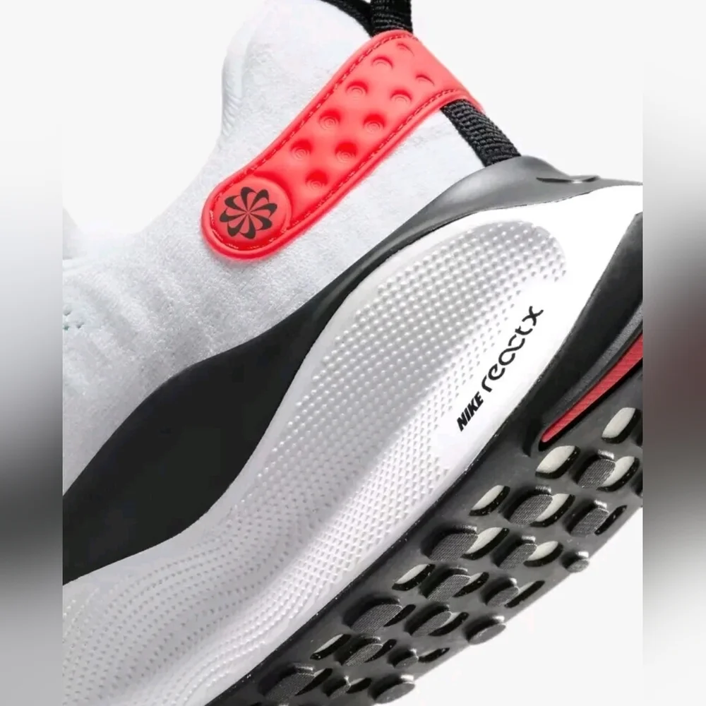 Nike ReactX Infinity Run 4 'White Light Crimson DR2665-100 Women's Shoes New - Picture 4 of 15